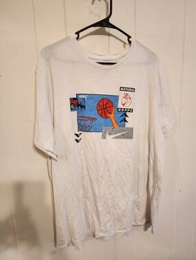 Nike Basketball T-Shirt